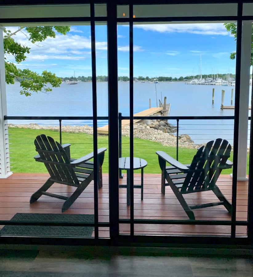 Harbor View Landing 호텔 미스틱 외부 사진